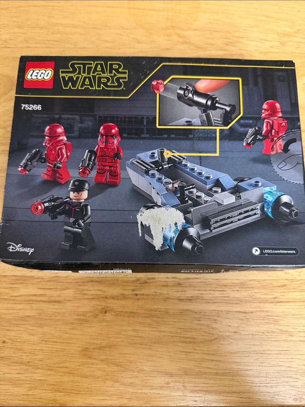 LEGO Star Wars red and black Sith Troopers with gray speeder